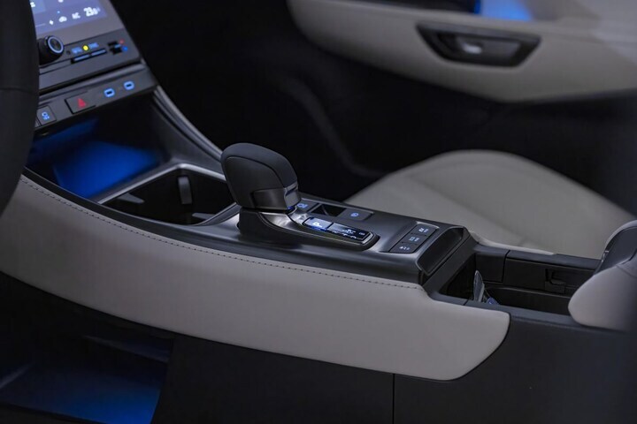 Lexus LBX