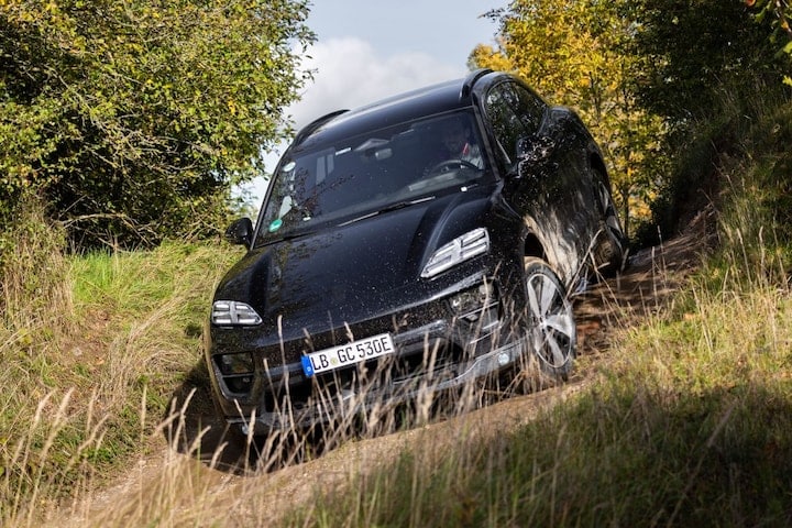 Porsche Macan (2024) prototype