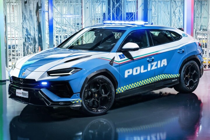 Lamborghini Urus Performance Polizia