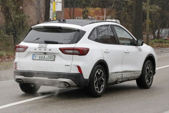 Ford Kuga spyshots
