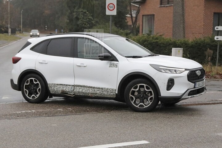 Ford Kuga spyshots