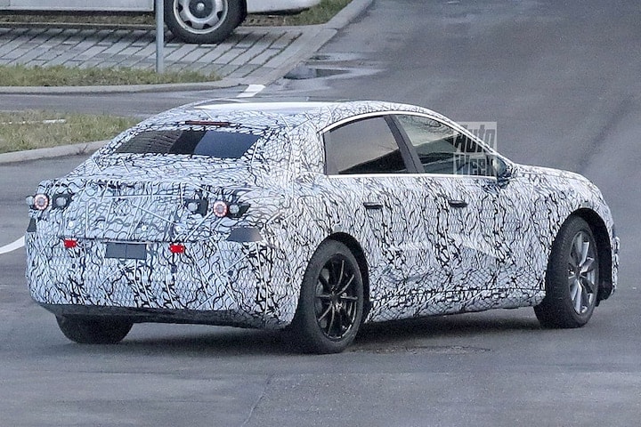 Spyshots Mercedes-Benz EQC Sedan