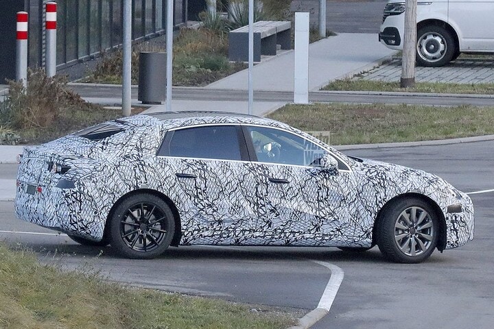 Spyshots Mercedes-Benz EQC Sedan