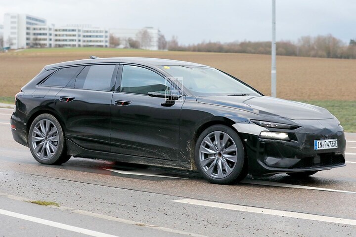 Spyshots Audi A6 Avant e-tron