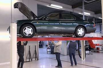 Lexus LS 400