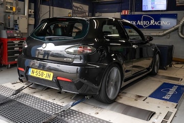 op de rollenbank - alfa romeo 147 gta