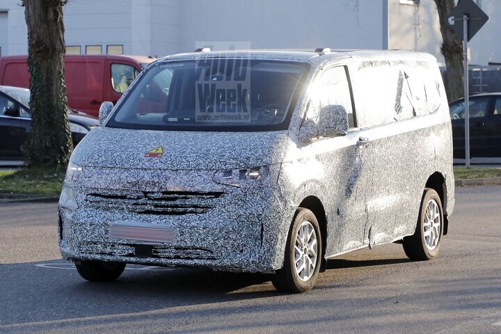 Volkswagen Transporter spyshots