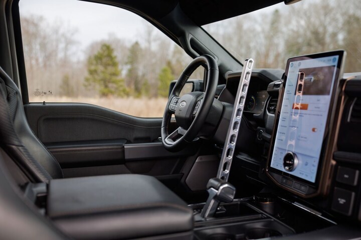 Ford F-150 Lightning Switchgear