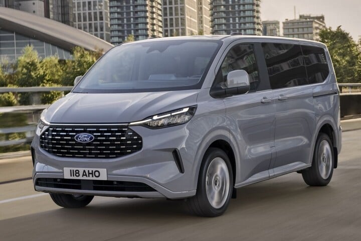 Ford Tourneo Custom