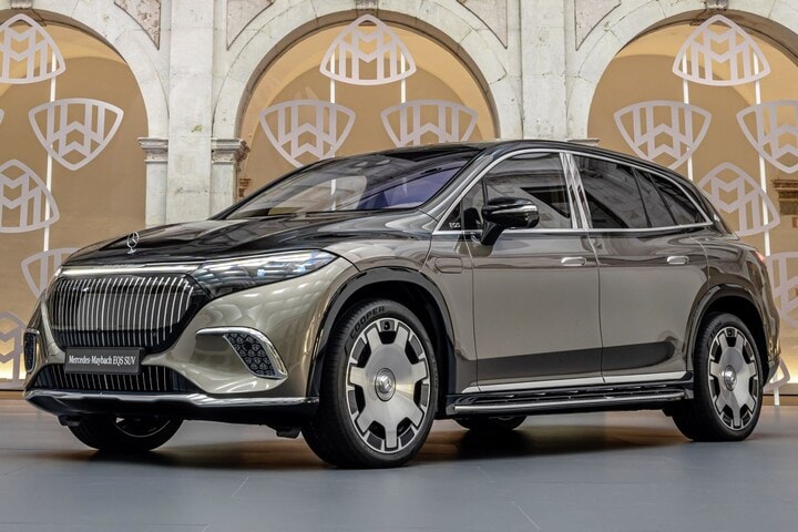 Mercedes-Maybach EQS SUV 680