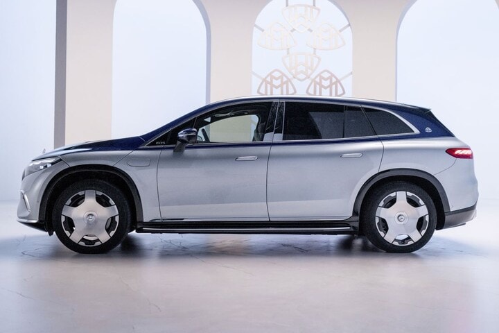 Mercedes-Maybach EQS SUV 680