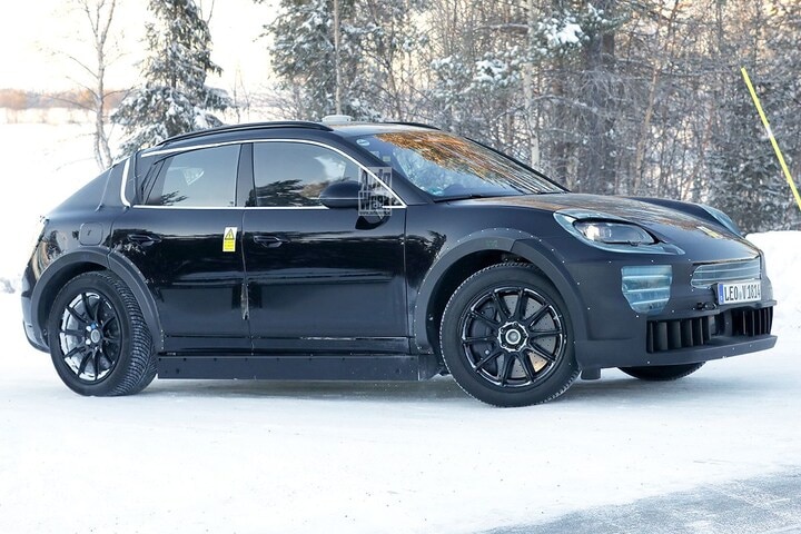 Spyshots Porsche Cayenne EV
