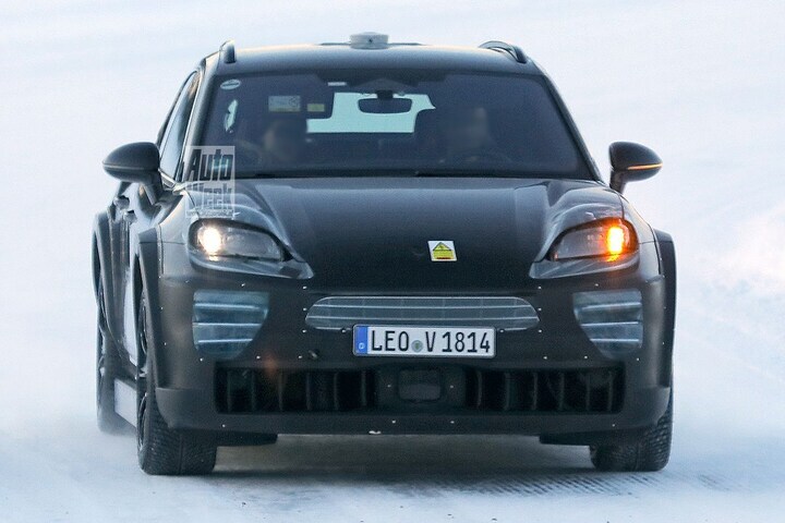 Spyshots Porsche Cayenne EV