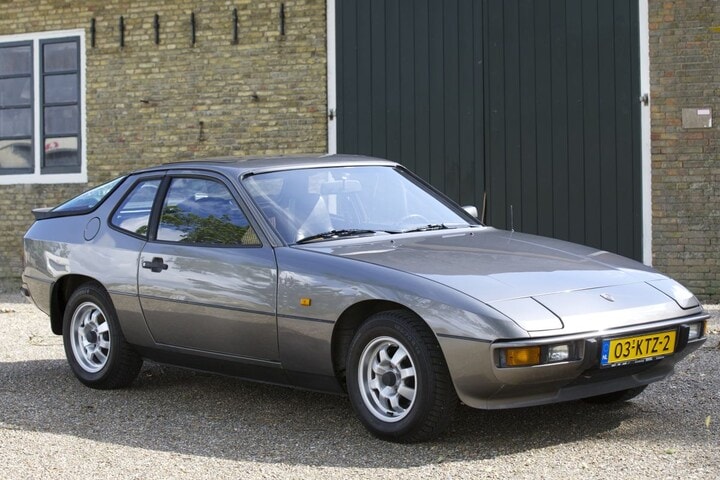 Porsche 924