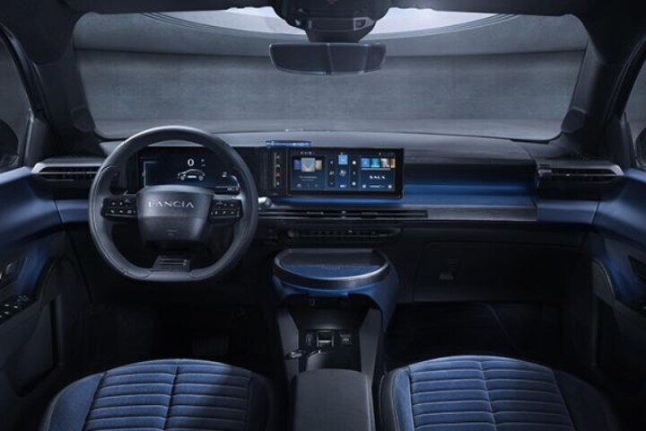 Lancia Ypsilon