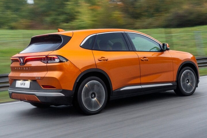 Vinfast VF8