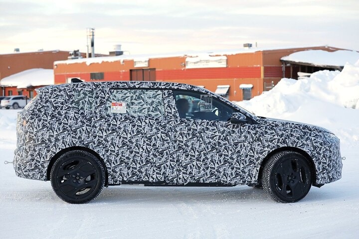 Spyshots Peugeot e-5008