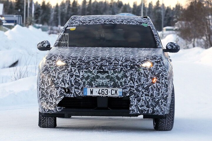 Spyshots Peugeot e-5008