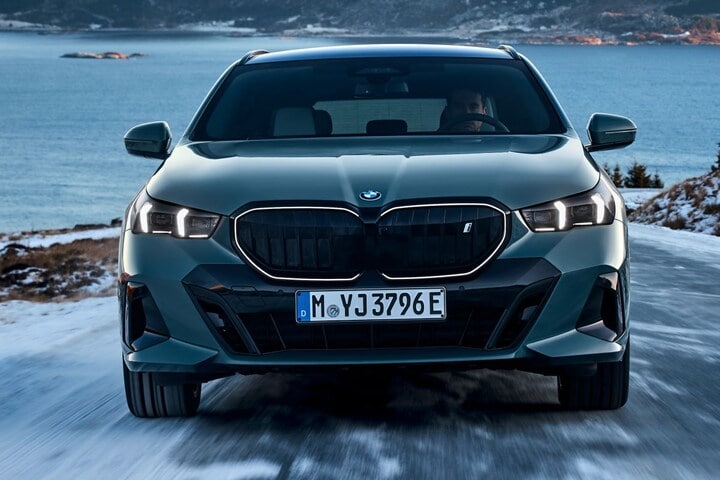 BMW i5 Touring