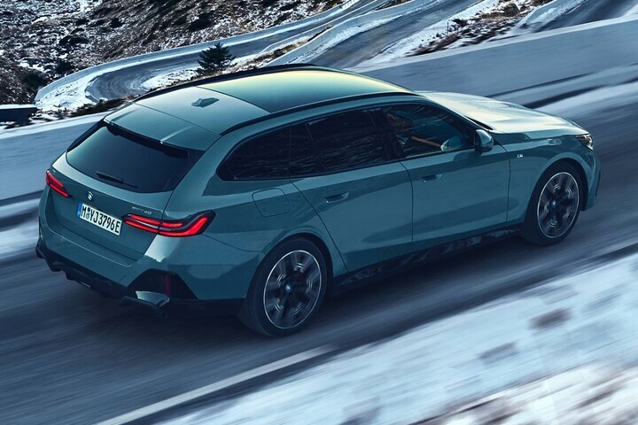 BMW i5 Touring