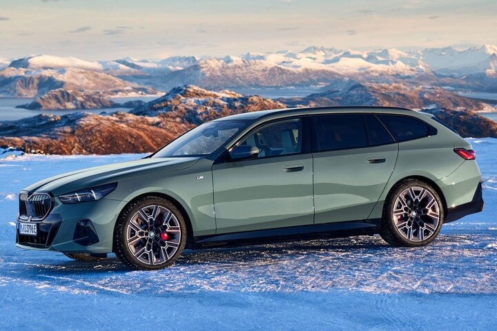 BMW i5 Touring