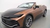 Toyota Crown Crossover Cabriolet en Century SUV Cabriolet