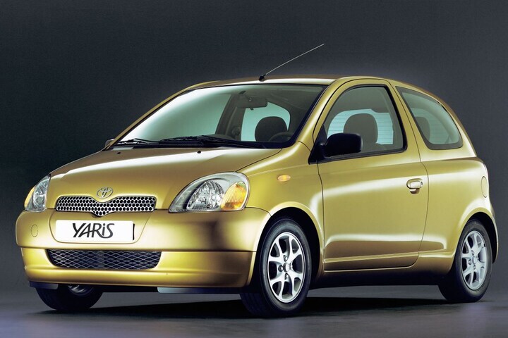 Toyota Yaris 1 P1 XP10