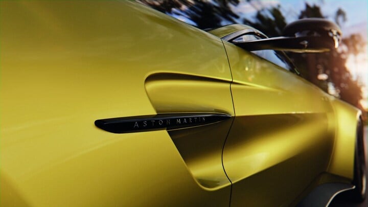 Aston Martin Vantage
