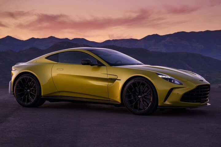 Aston Martin Vantage
