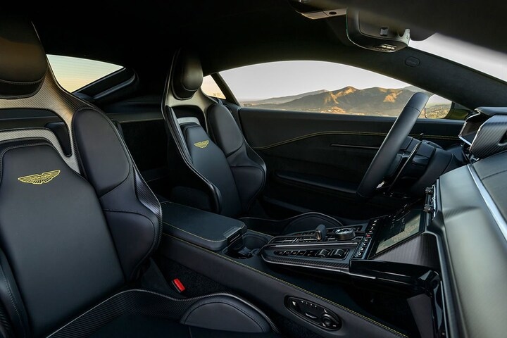 Aston Martin Vantage