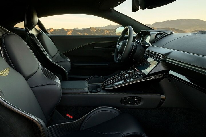 Aston Martin Vantage