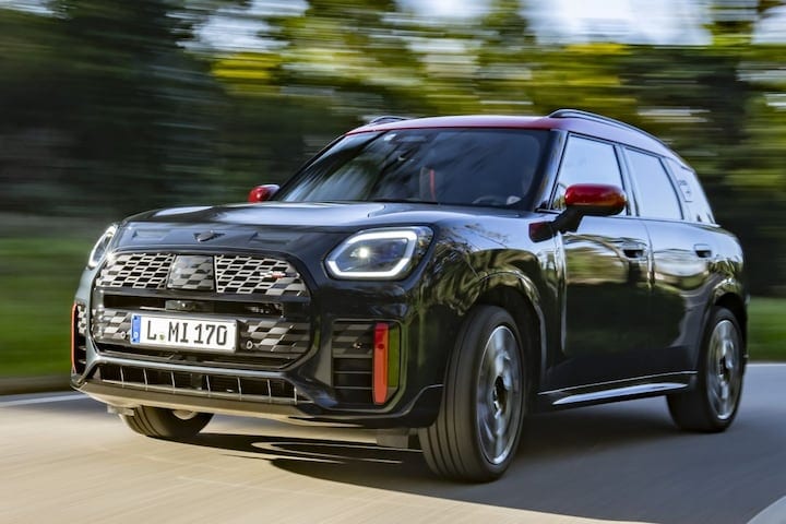 Mini JCW Countryman ALL4 - rijdend