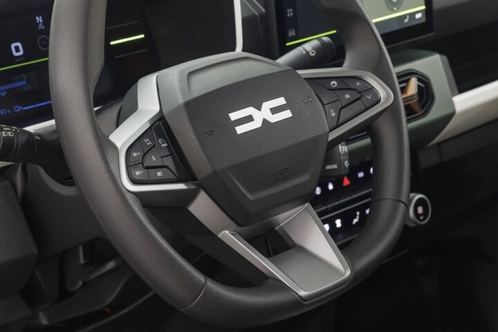 Dacia Spring 2024