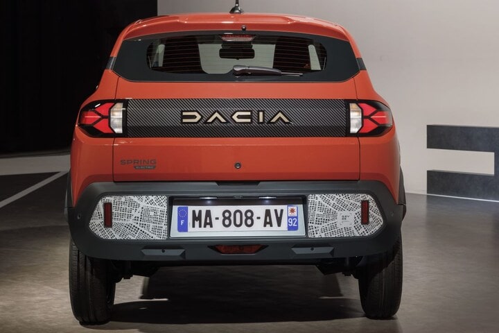 Dacia Spring 2024
