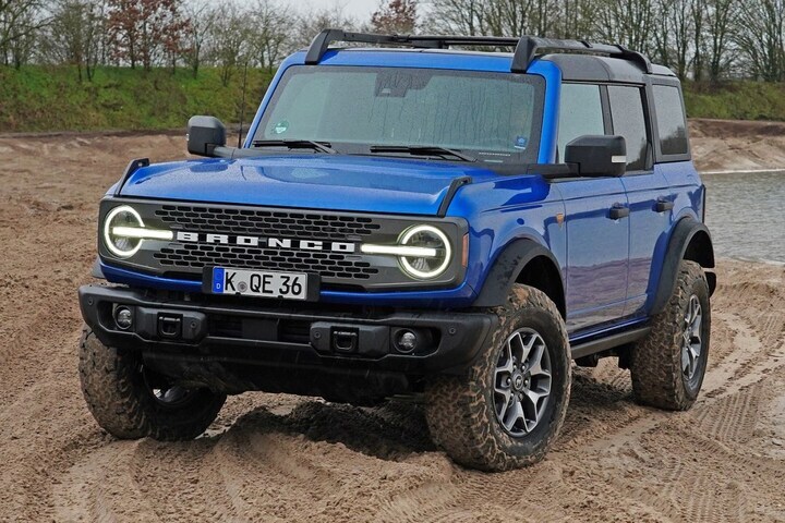 Ford Bronco 
