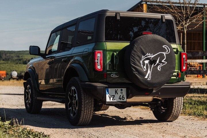 Ford Bronco 