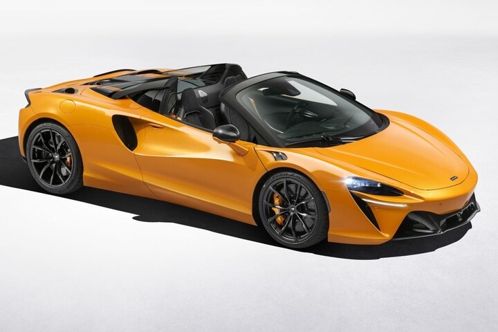 McLaren Artura Spider