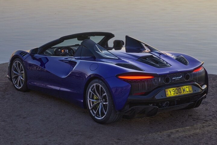 McLaren Artura Spider