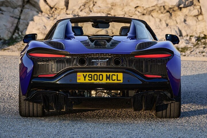 McLaren Artura Spider
