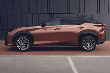 Lexus RZ 300e