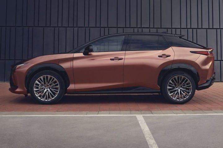 Lexus RZ 300e