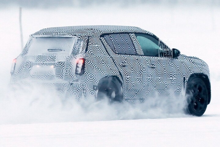 Spyshots Renault 4