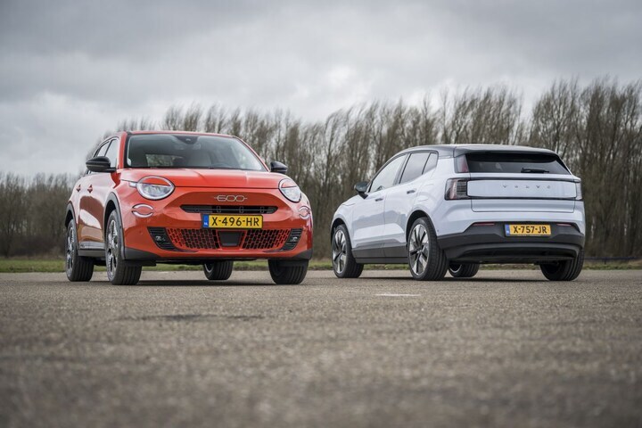 Volvo EX30 vs Fiat 600e