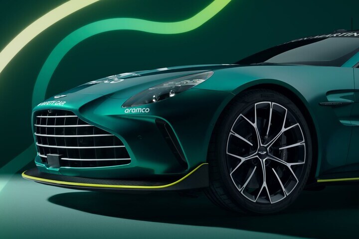 Aston Martin Vantage F1 Safety Car