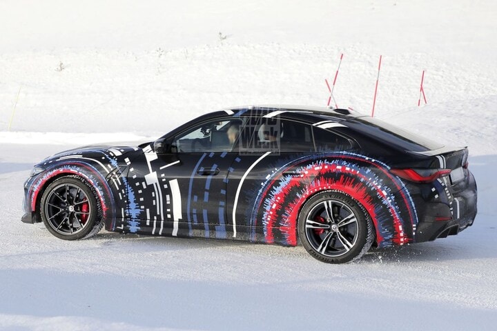BMW i4 Quad Motor spyshots