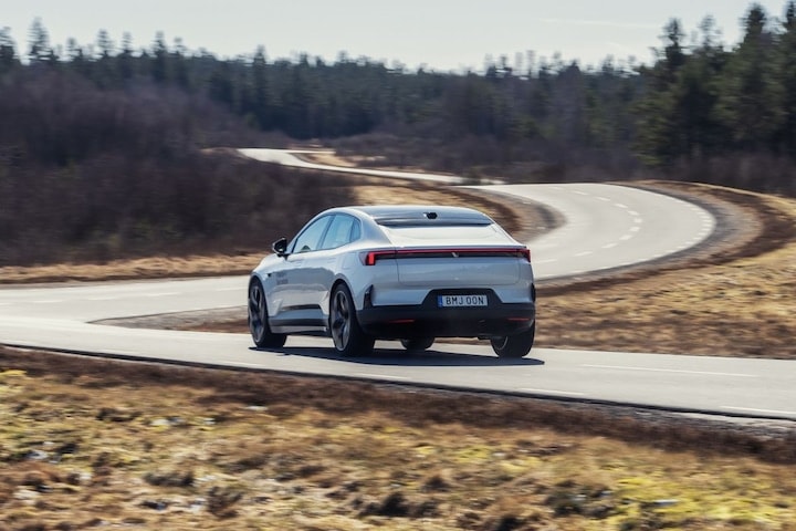 Polestar 4