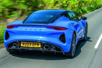 Lotus Emira i4