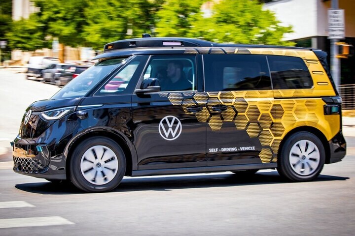 Volkswagen ID Buzz AD