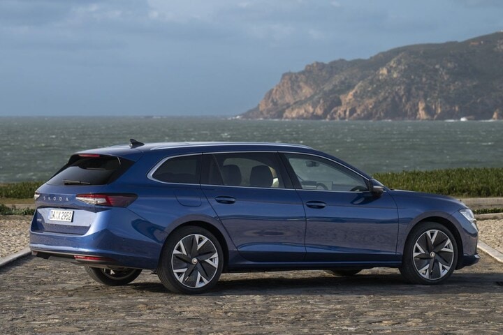 Skoda Superb Combi