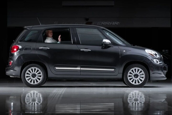 Fiat 500L RM Sotheby Paus